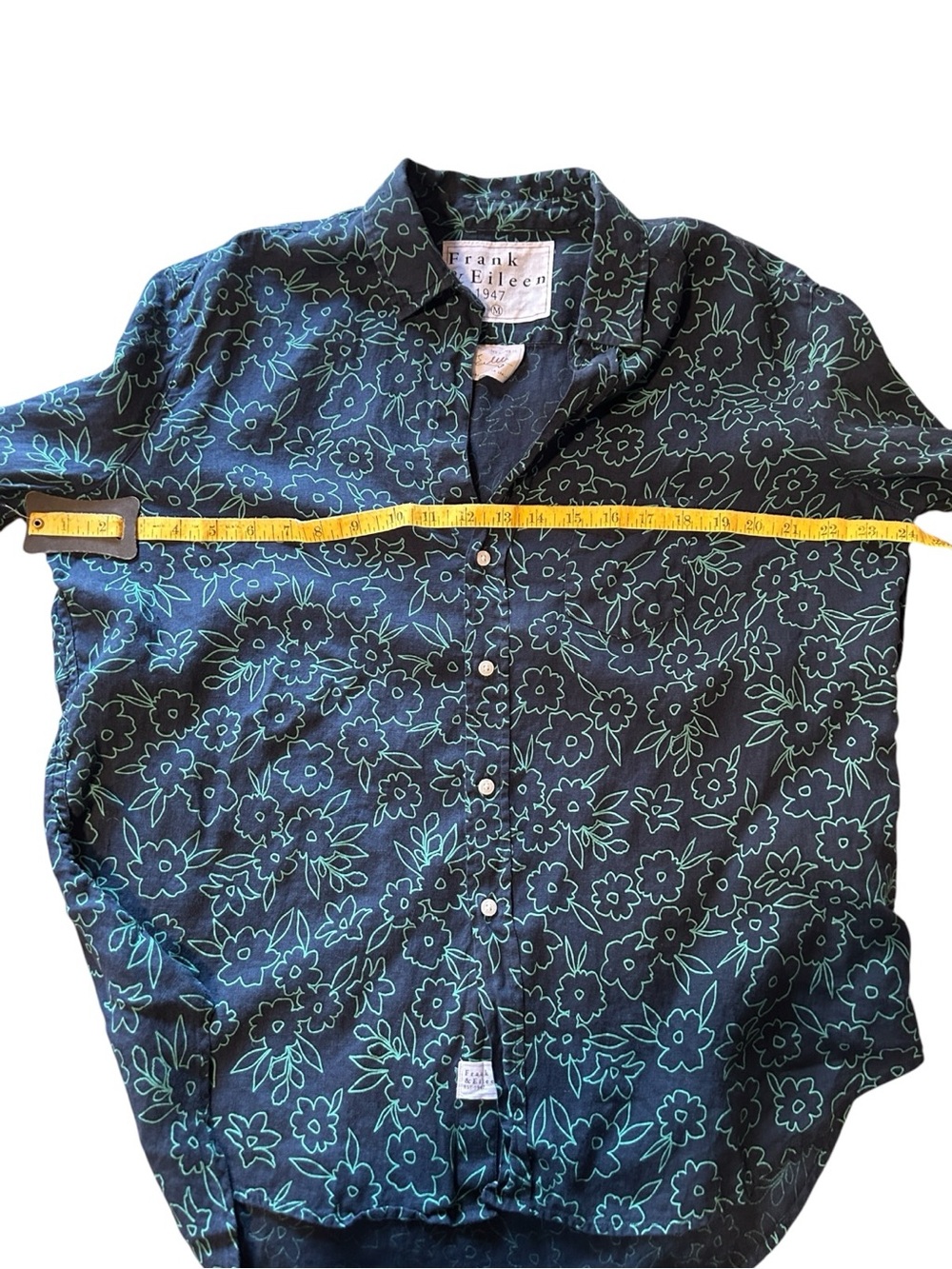 Frank & Eileen Button Down Shirt Eileen Style Linen Navy Green Floral Medium - Picture 7 of 9